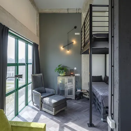 Bed, Bites&Business Hotel Rotterdam-3